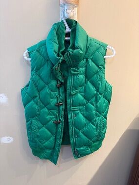 Esprit Quilted Emerald Green Puffer Vest with Toggle Details